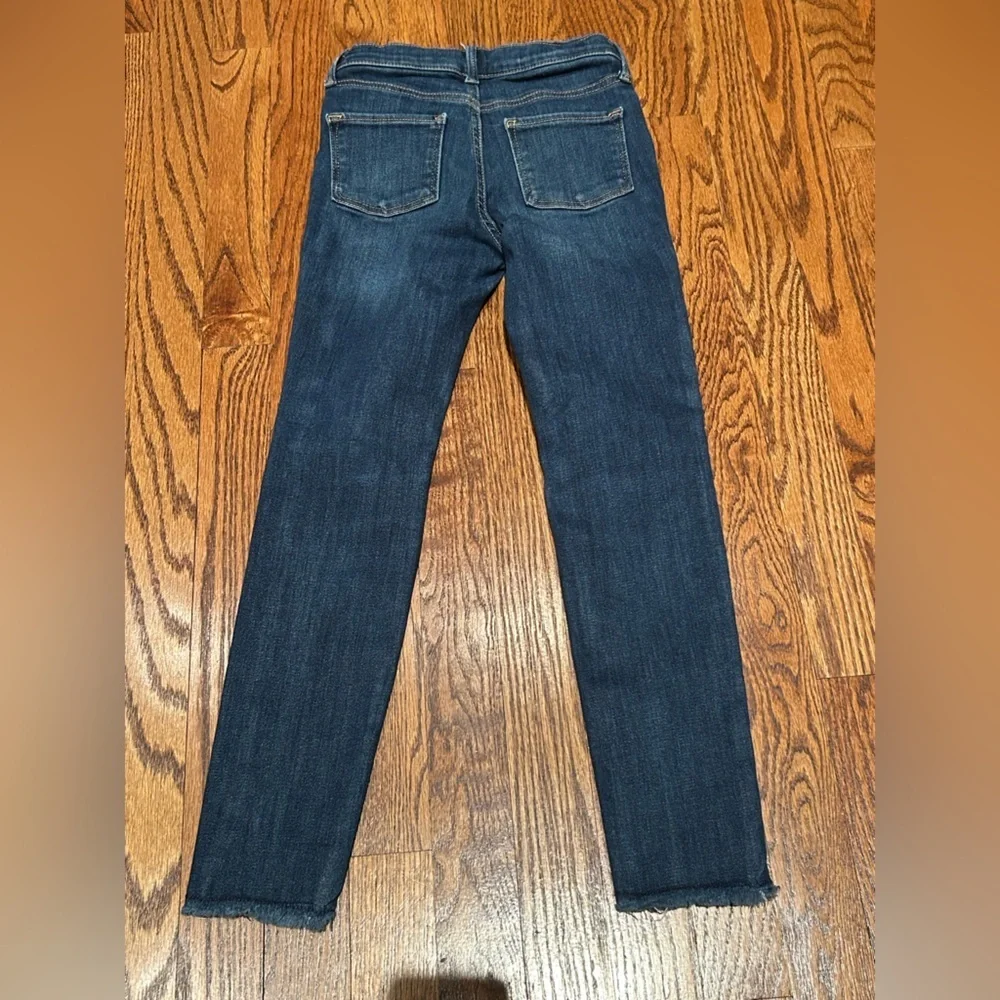 Old Navy Rockstar Skinny Jeans Distressed Knee Raw Hem Stretch Denim Size 8